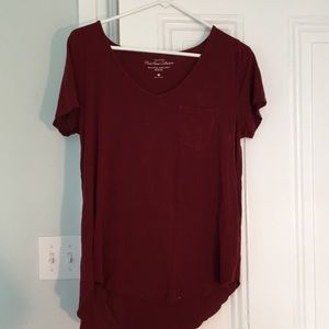Maroon t shirt
